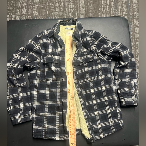 H&M Sherpa Lined Flannel Jacket - Picture 4 of 4